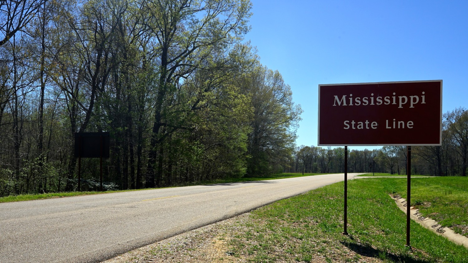 Mississippi's Top Pet Friendly Attraction: The Natchez Trace | GoPetFriendly.com